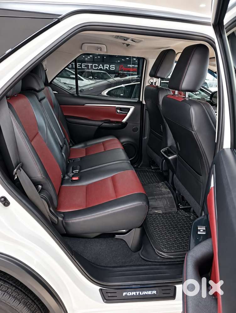 Toyota Fortuner Legender 4X2 AT 2.8, 2022, Diesel