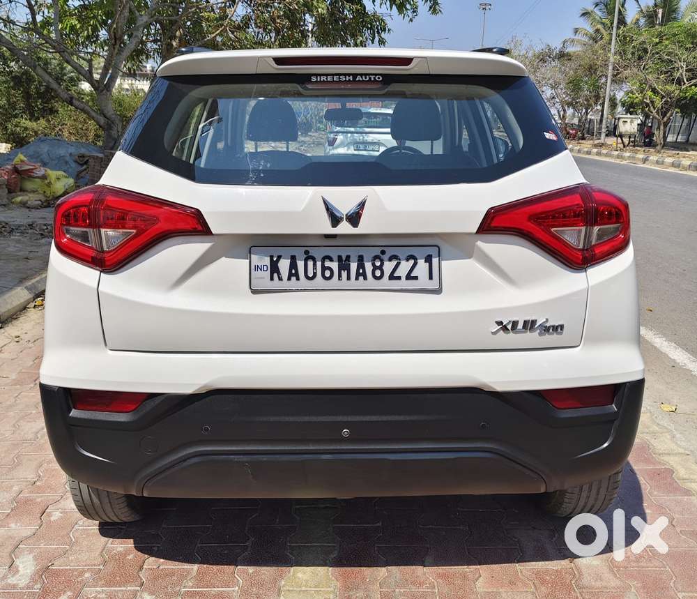 Mahindra Xuv300 W6, 2023, Petrol