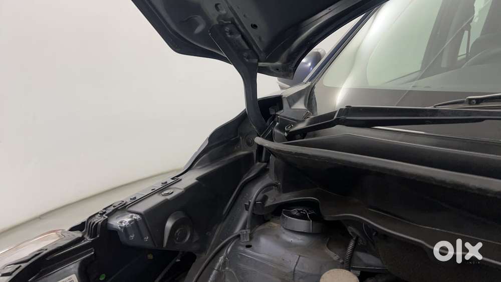 Maruti Suzuki Xl6 1.5 Alpha Plus Mt, 2022, Petrol