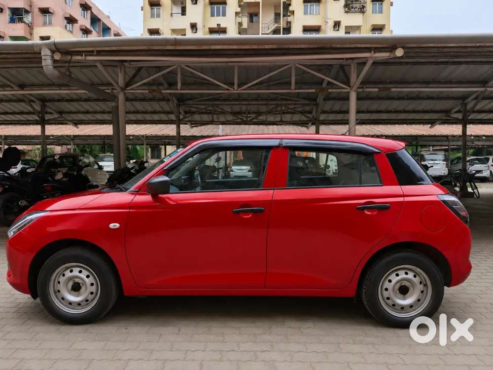 Maruti Suzuki New-gen Swift 2024 Petrol 15000 Km Driven