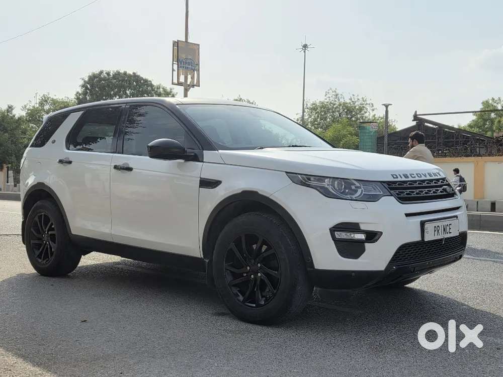 Land Rover Discovery 2017 Diesel 77000 Km Driven