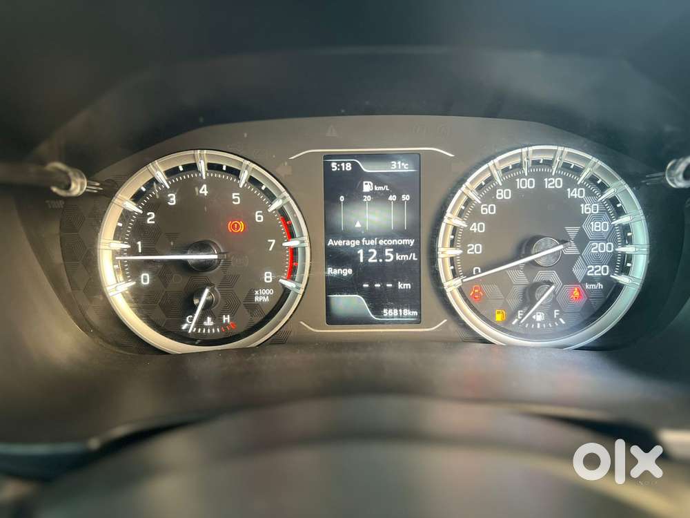 Toyota Urban Cruiser Hyryder, 2023, Petrol