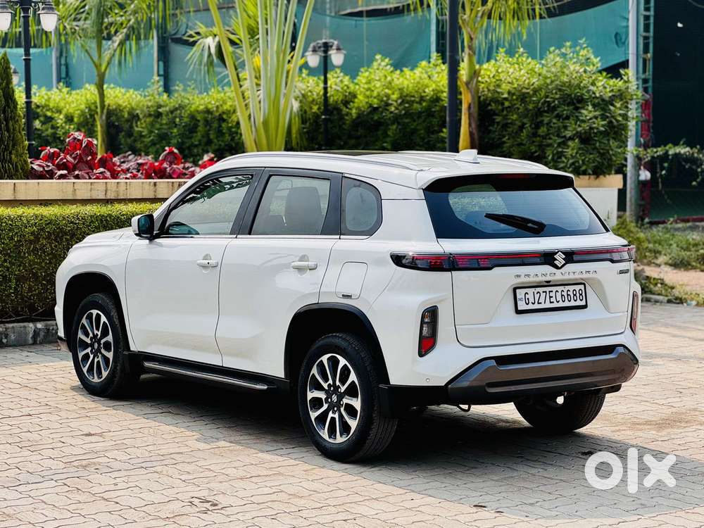 Maruti Suzuki Grand Vitara 1.5 Zeta Plus Dual Tone Intelligent Hybri..