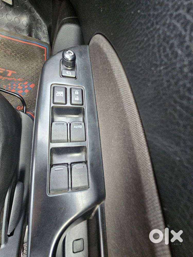 Maruti Suzuki Swift 1.2 Vxi (o), 2016, Petrol