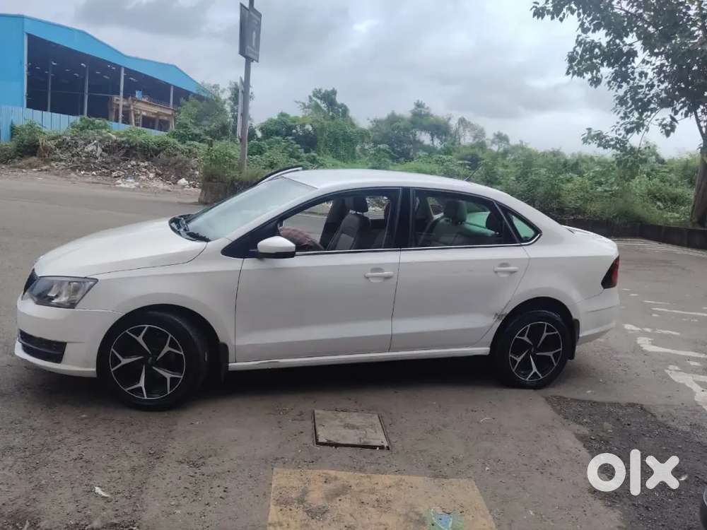 Skoda Rapid Tsi Active 2021