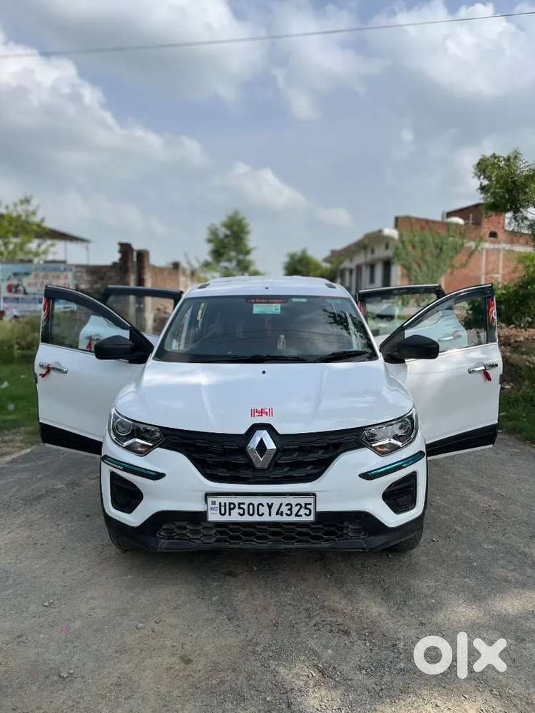Renault Triber 1.0 Rxe 2024 Petrol