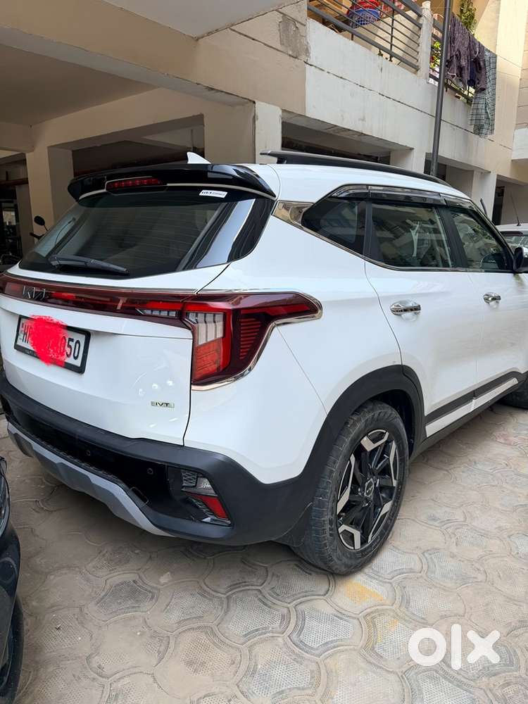 Kia Seltos Petrol 2024 (ivt-automatic)