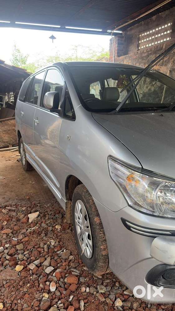 Innova 2014 Well Maintained Condition