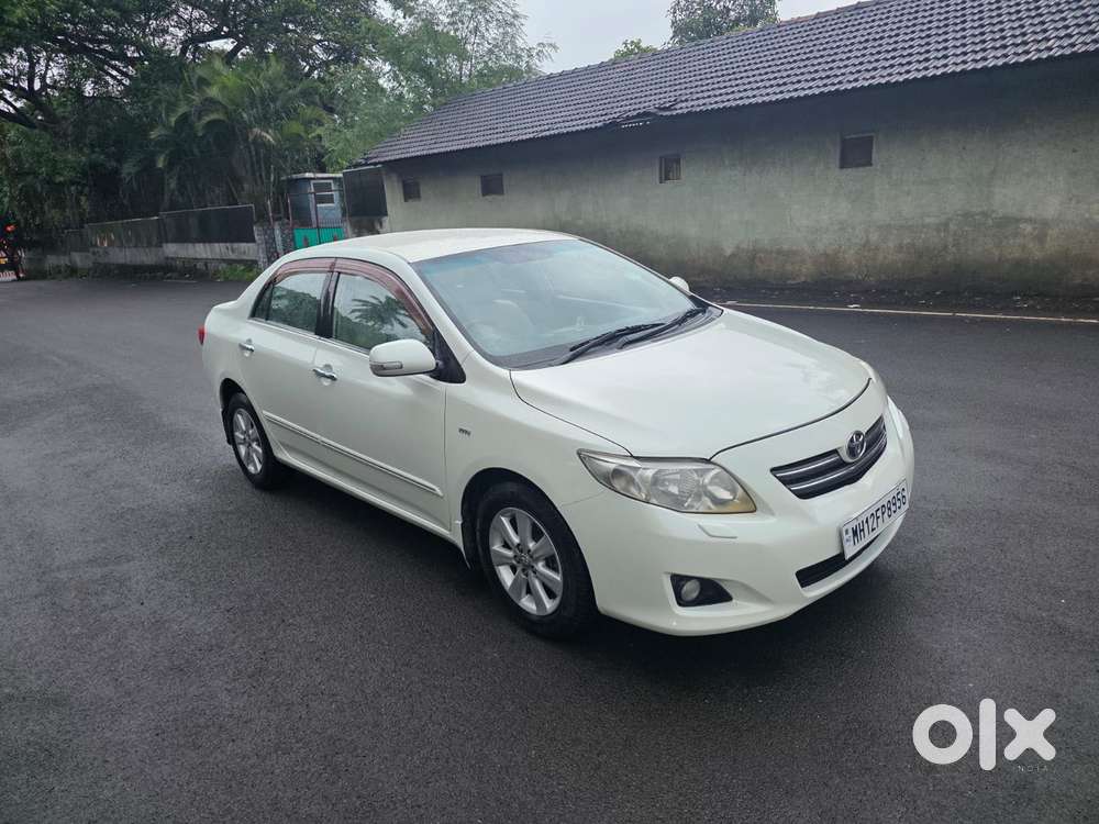 Toyota Corolla Altis Vl At, 2010, Petrol