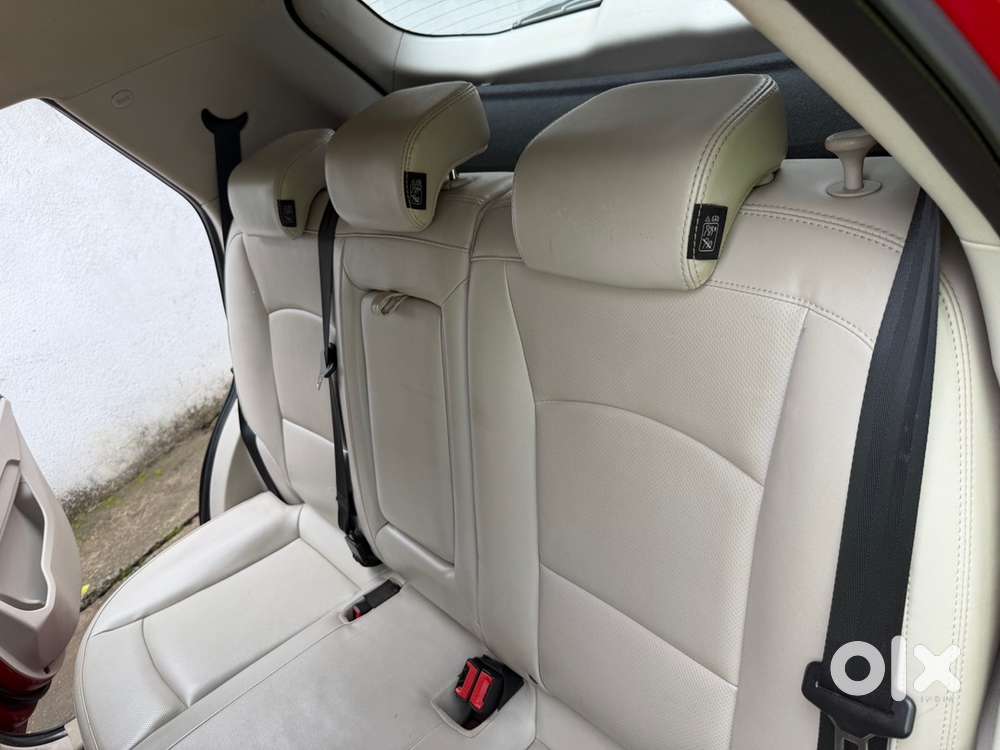 Mahindra Xuv300 Petrol Good Condition