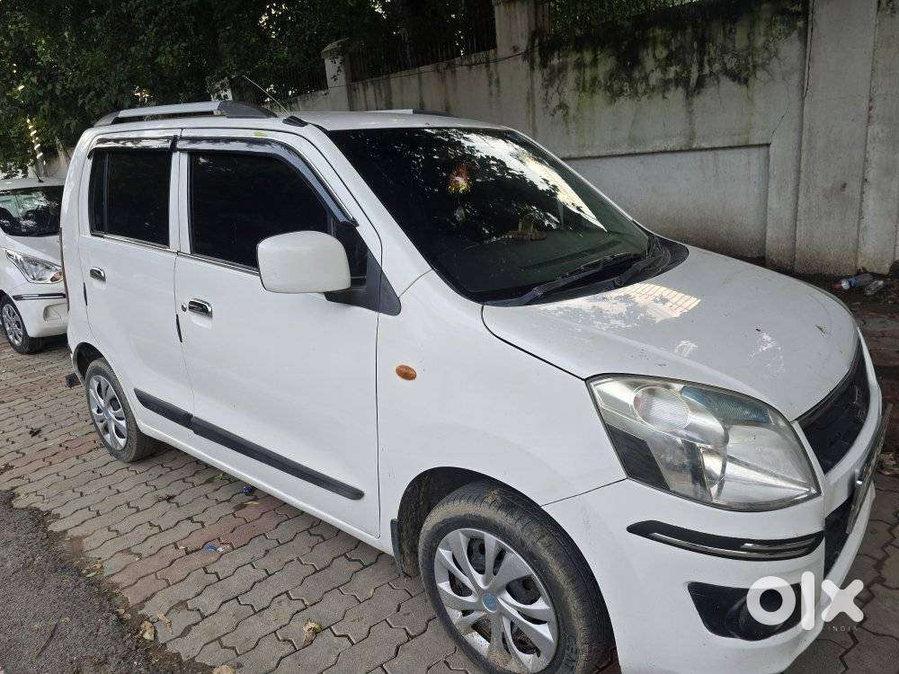 Maruti Suzuki Wagon R Vxi 1.2, 2016, Cng & Hybrids