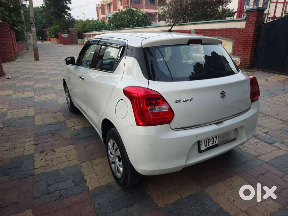 Maruti Suzuki Swift 1.2 Vxi (o), 2023, Petrol