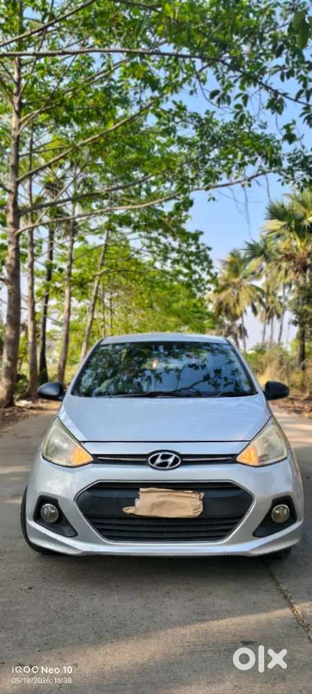 Hyundai Xcent 2015 Diesel 160000 Km Driven Well Maintained 90% Tyres