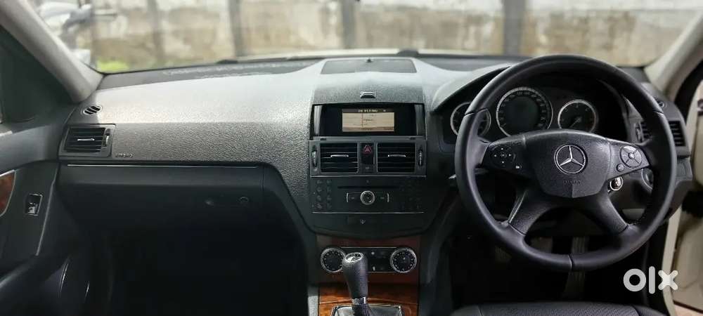 Benz C-220 Manual 2009 Model