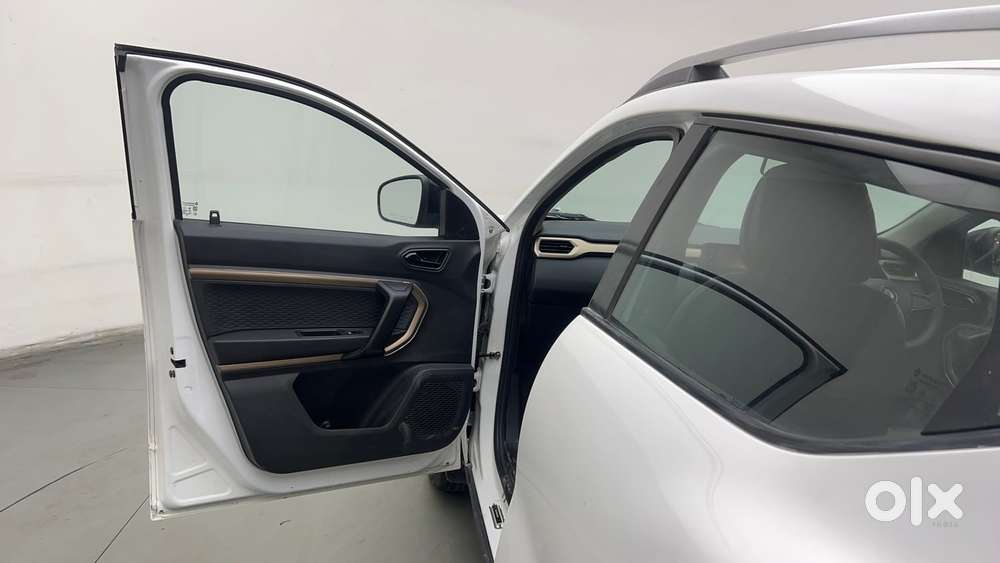 Renault Kiger Rxt, 2021, Petrol
