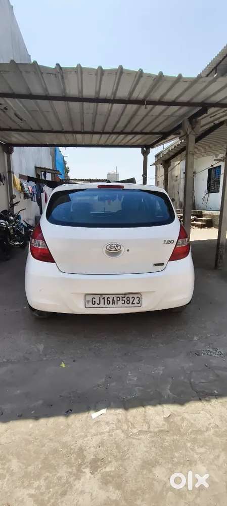 Hyundai I20