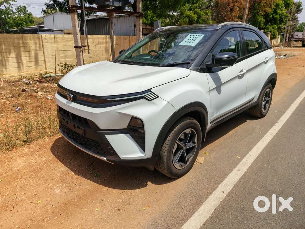 Tata Nexon Fearless Pr S 1.2 Revotron Petrol 7 Dca Dt, 2025, Petrol