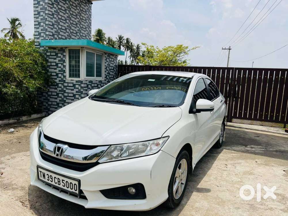 Honda City V At Sunroof, 2016, Petrol