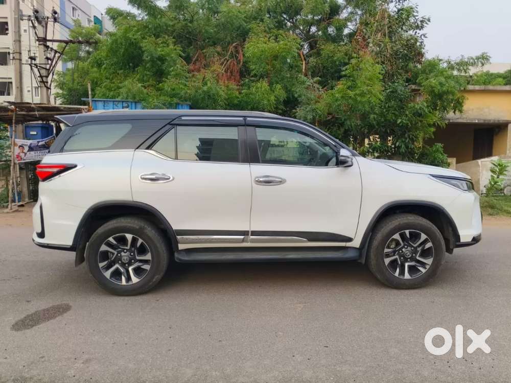 Toyota Fortuner Legender, 2023, Diesel
