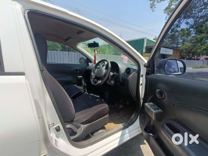 Nissan Sunny Xe P, 2011, Petrol