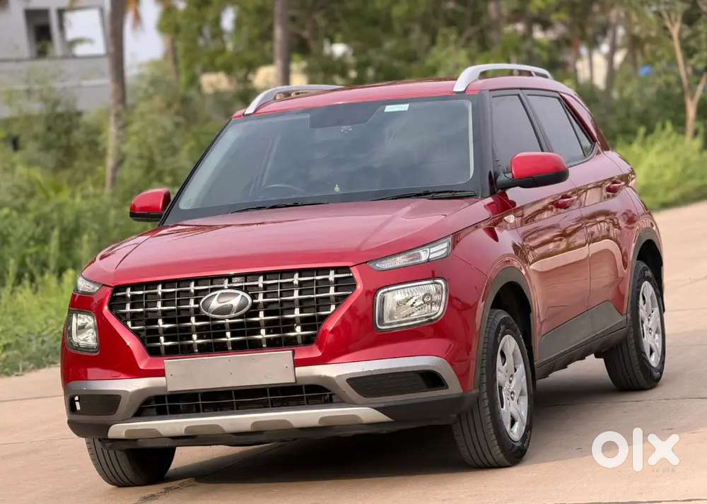 Hyundai Venue 2021 2nd Owner