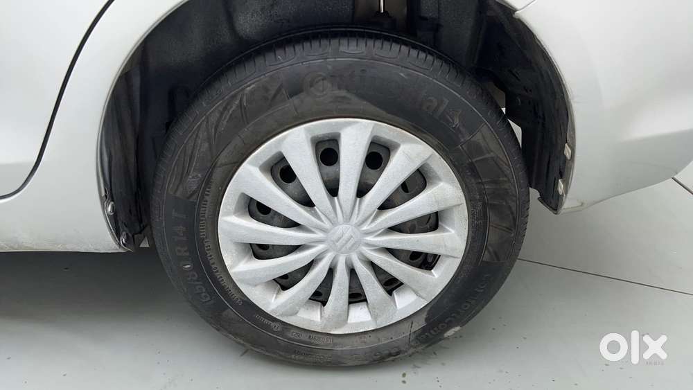 Maruti Suzuki Swift Dzire 1.3 Vxi, 2016, Petrol