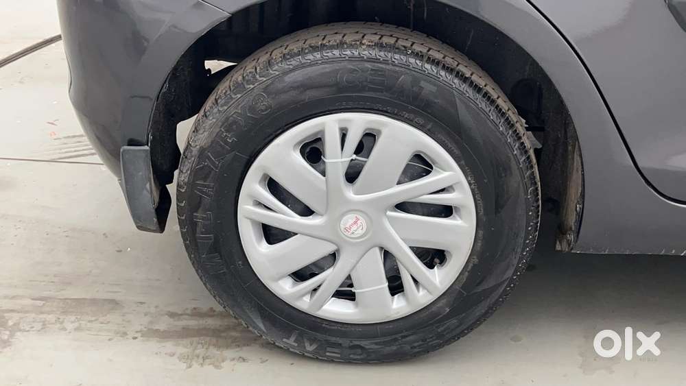 Maruti Suzuki Swift Vvt Vxi, 2016, Petrol