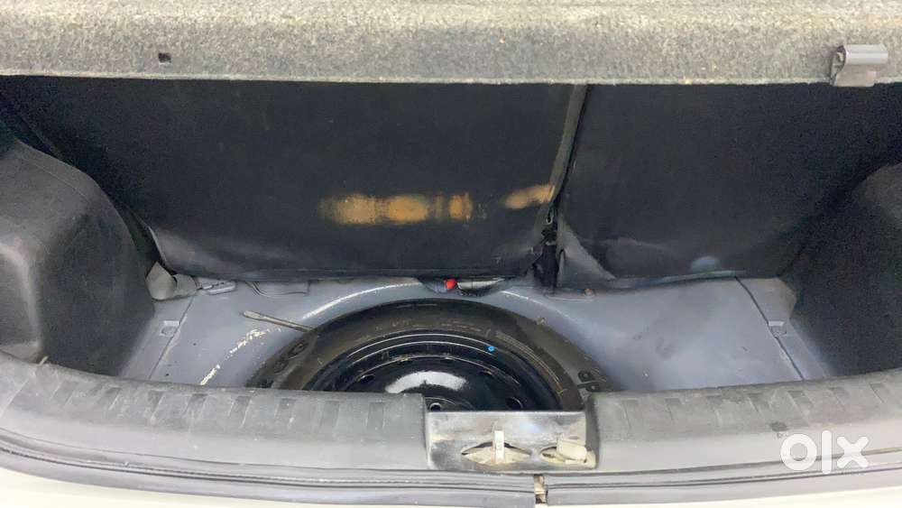 Maruti Suzuki Swift Vxi, 2017, Petrol