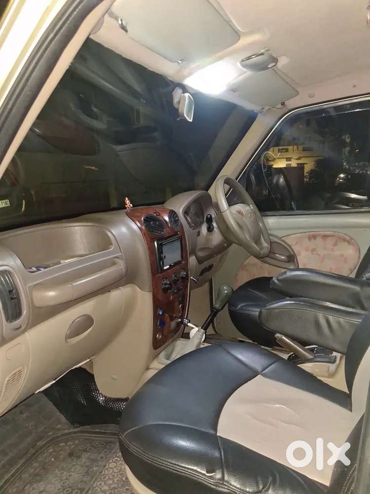 Mahindra Scorpio Classic 2006