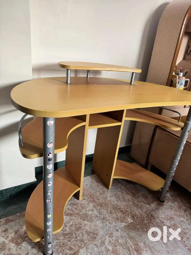 Free Offer & discount Office/Study table with chair or table or chair