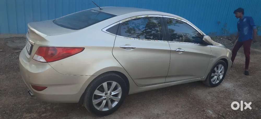 Hyundai Verna Sx 1.6 2012