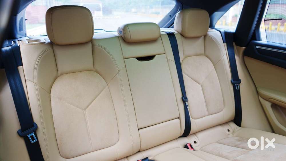 Porsche Macan 2.0 Petrol, 2019, Petrol