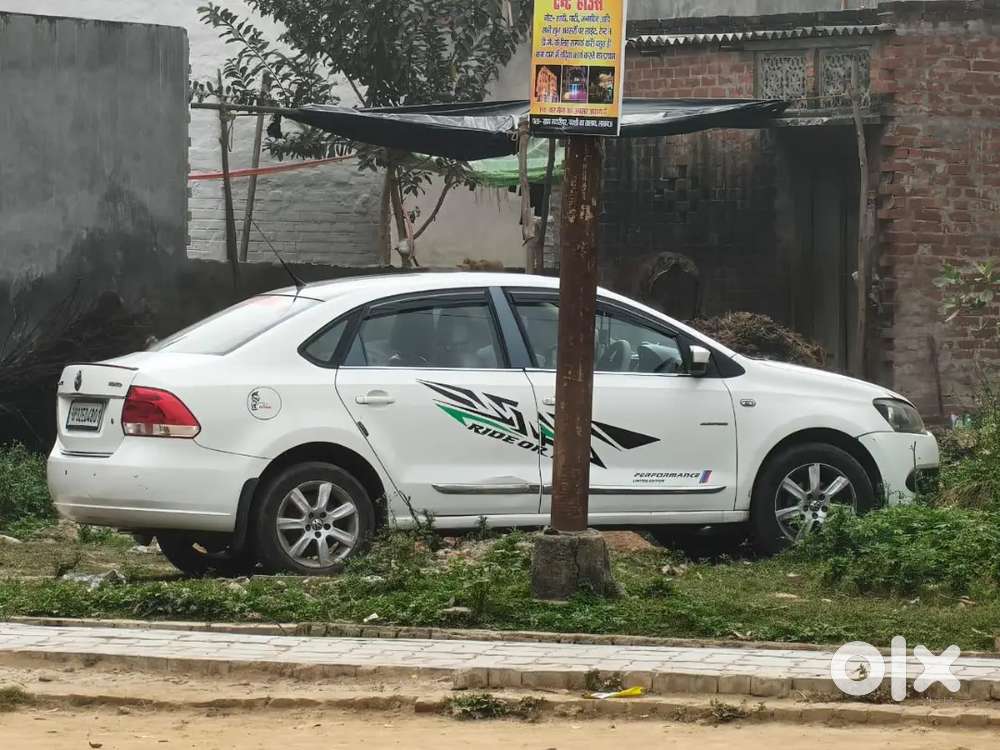 Volkswagen Vento Mpi At 2012 Petrol 95000 Km Driven