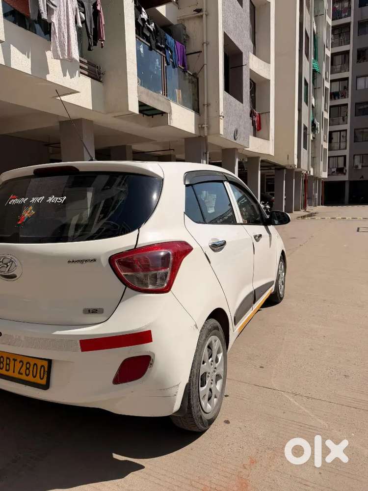 Petrol + Cng One Handedly Use. Prime Car