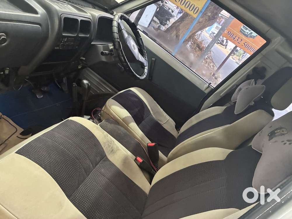 Maruti Suzuki Omni 8 Seater, 2011, Petrol