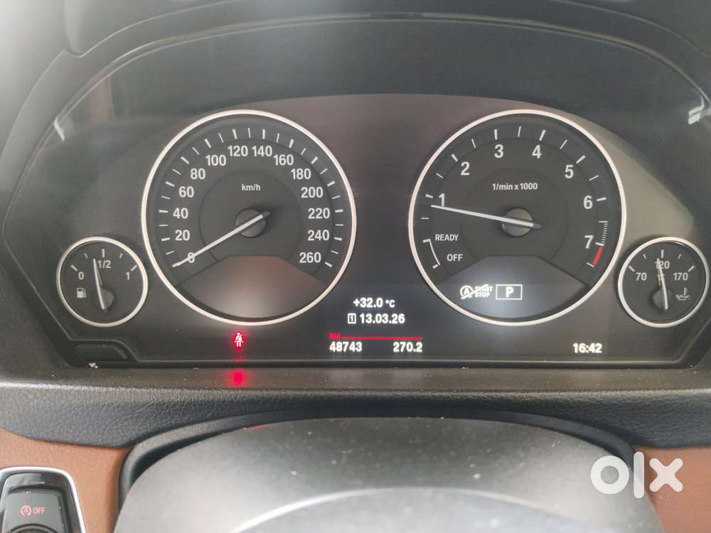 Bmw 3 Series 2.0 320i Luxury Line, 2017, Petrol