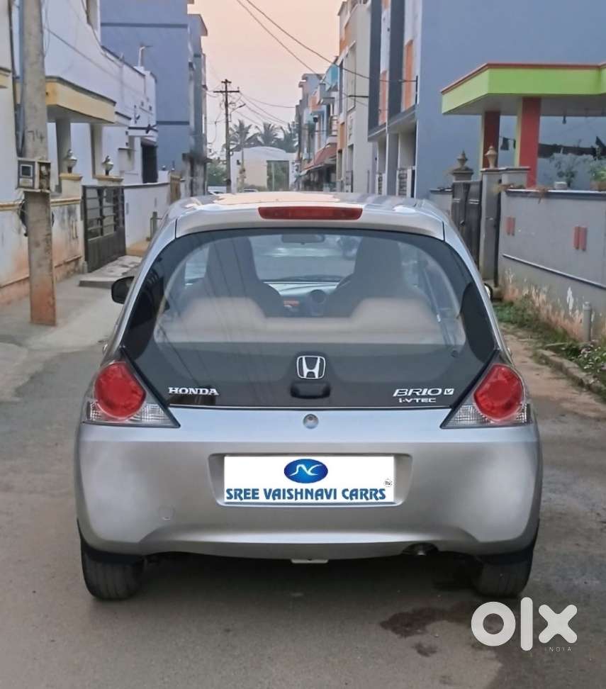 Honda Brio 2011-2013 V Mt, 2012, Petrol