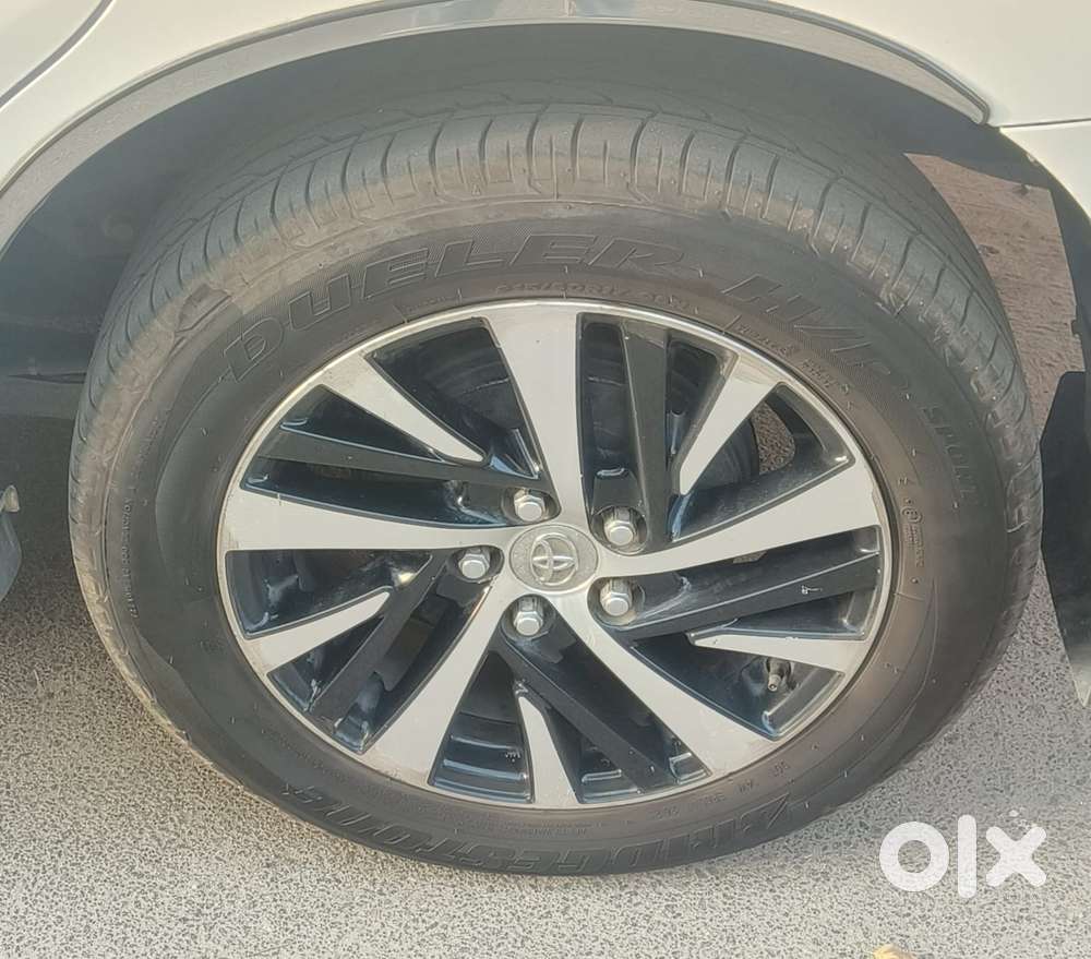 Toyota Innova Crysta