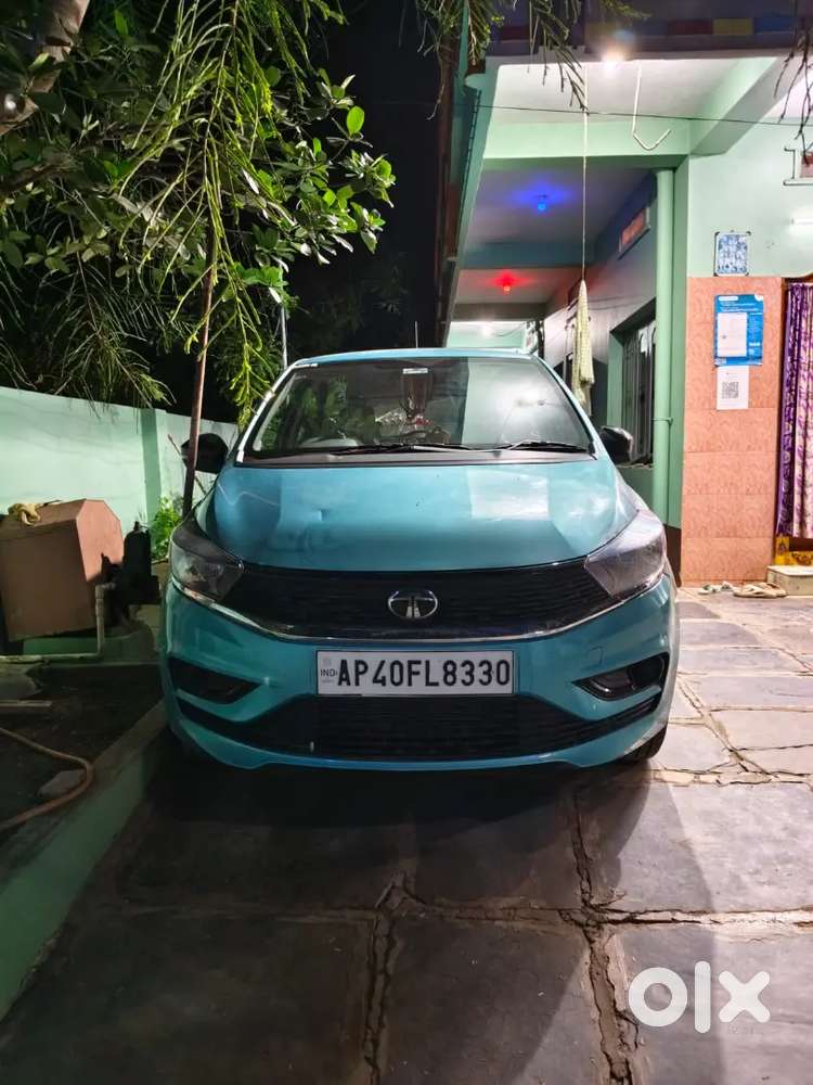 Tata Tiago Revotron Xt 2025