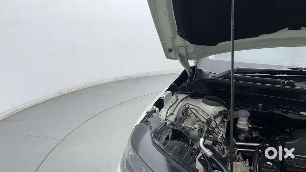 Maruti Suzuki Vitara Brezza 1.5 Lxi, 2024, Petrol