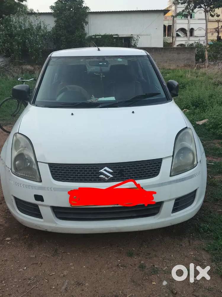 Maruti Suzuki Dzire 2015 Diesel Manual