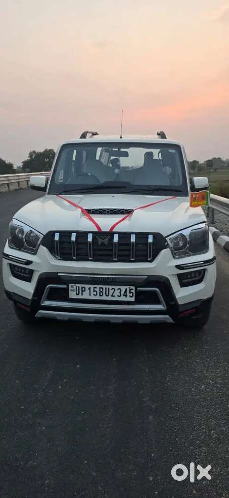 Mahindra Scorpio S4 Plus 2015 Diesel Car