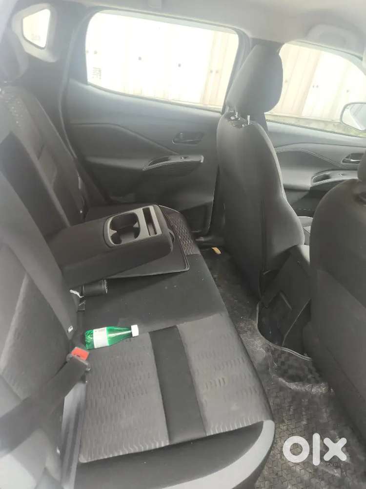 Nissan Magnite Visia 2025 Manual