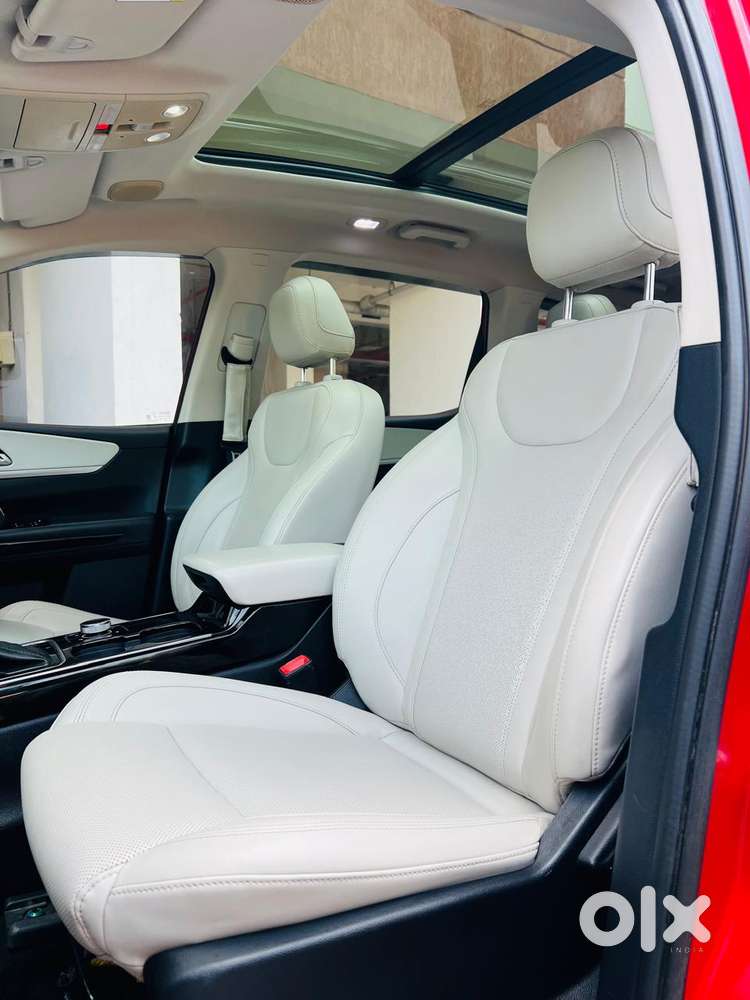 Mahindra Xuv700, 2021, Petrol