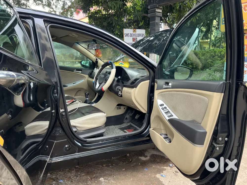 Hyundai Verna 2013 Petrol Well Maintained Urgent Money