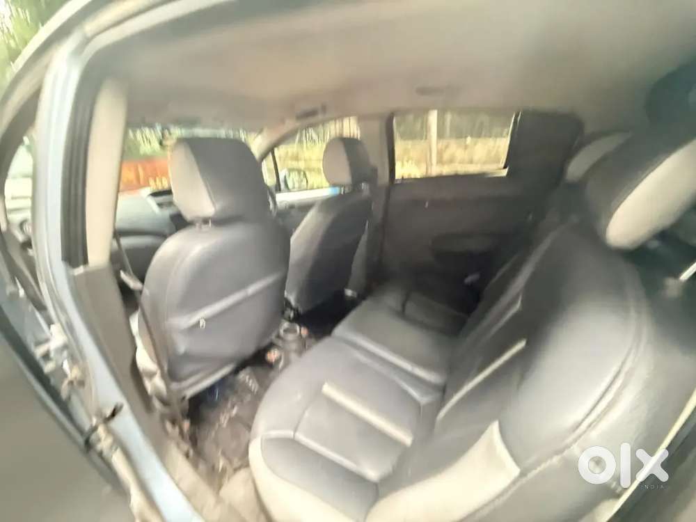 Chevrolet Beat Petrol 2010