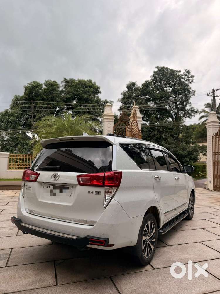 Toyota Innova Crysta 2.4 Z 7 Str, 2023