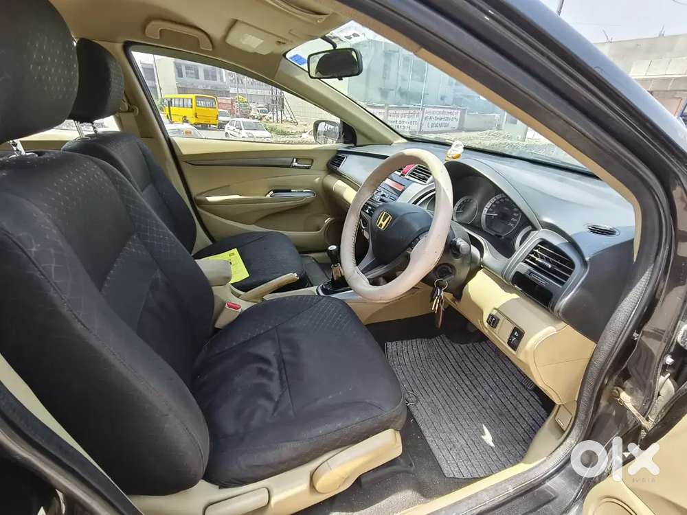 Honda City 1.5 V-mt