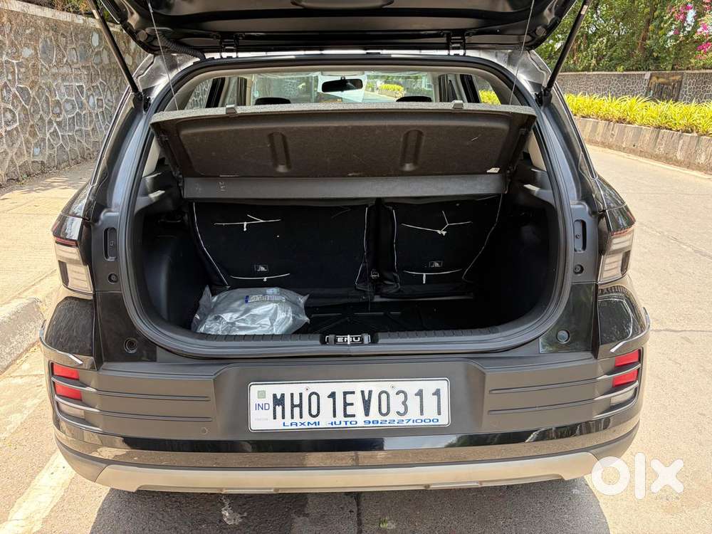 Hyundai Venue 1.2 S (o), 2025, Petrol