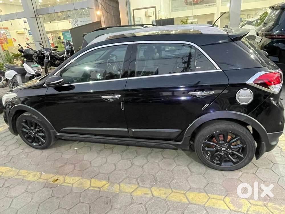 Hyundai I20 Active 2016 Diesel 106000 Km Driven